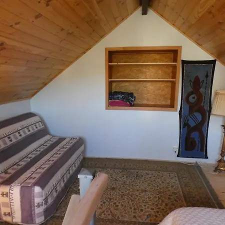 De Chasse Amenagee En Duplex Holiday home Cahors